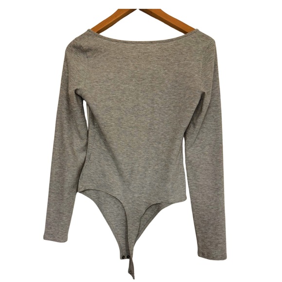 AE Ribbed Bodysuit - Picture 2 of 3